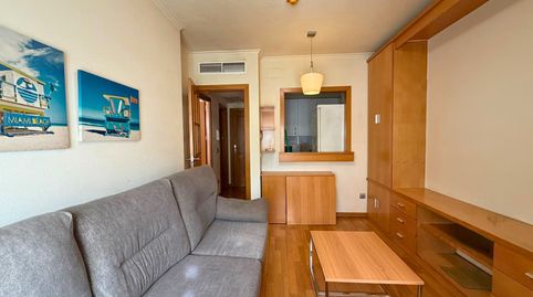 Foto 2 de Apartamento en venta en Calle de Campezo, Rejas, Madrid Capital