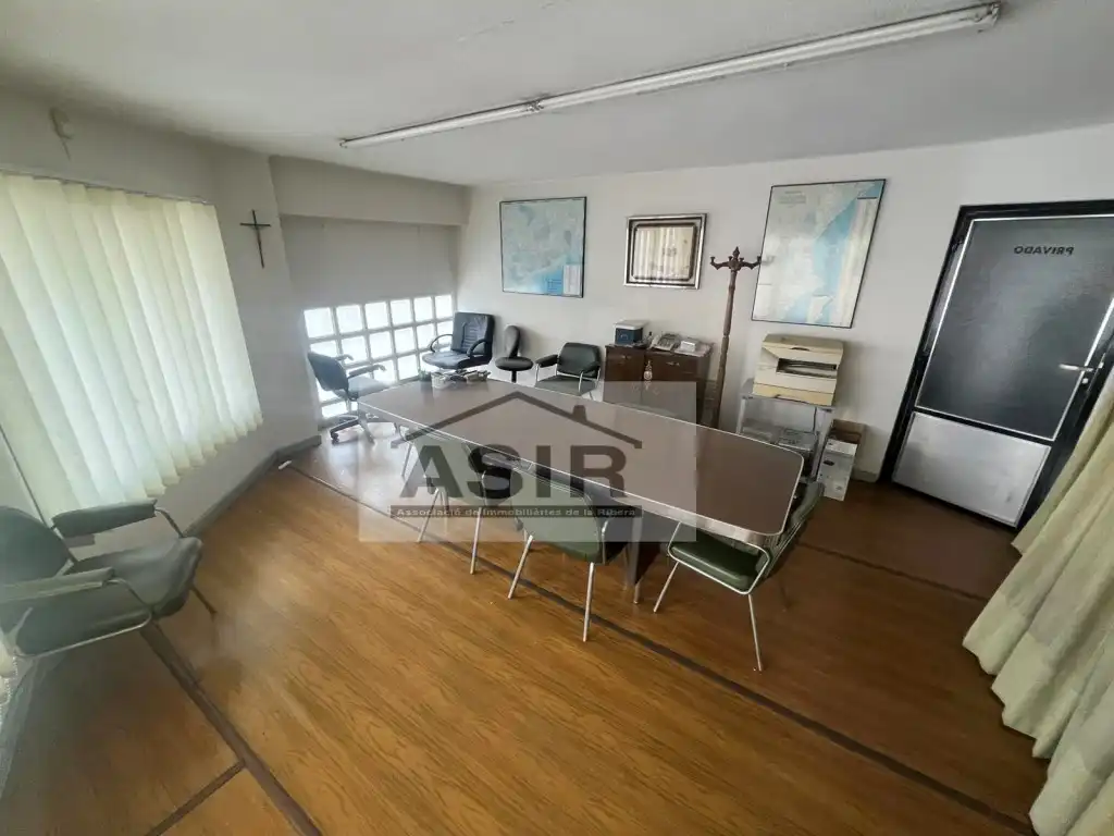 Nave industrial en venta en Corbera