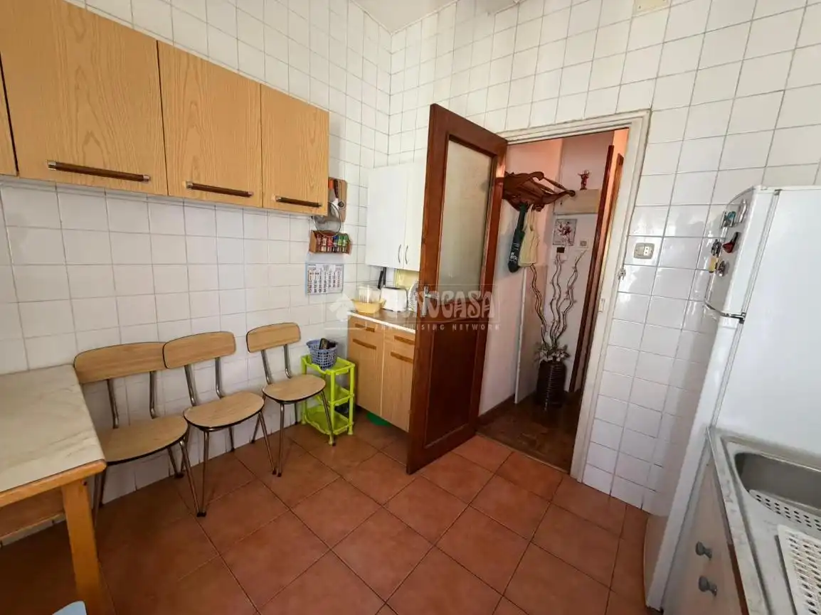 Cocina de Piso en venta en Madrid con Calefacción y Terraza