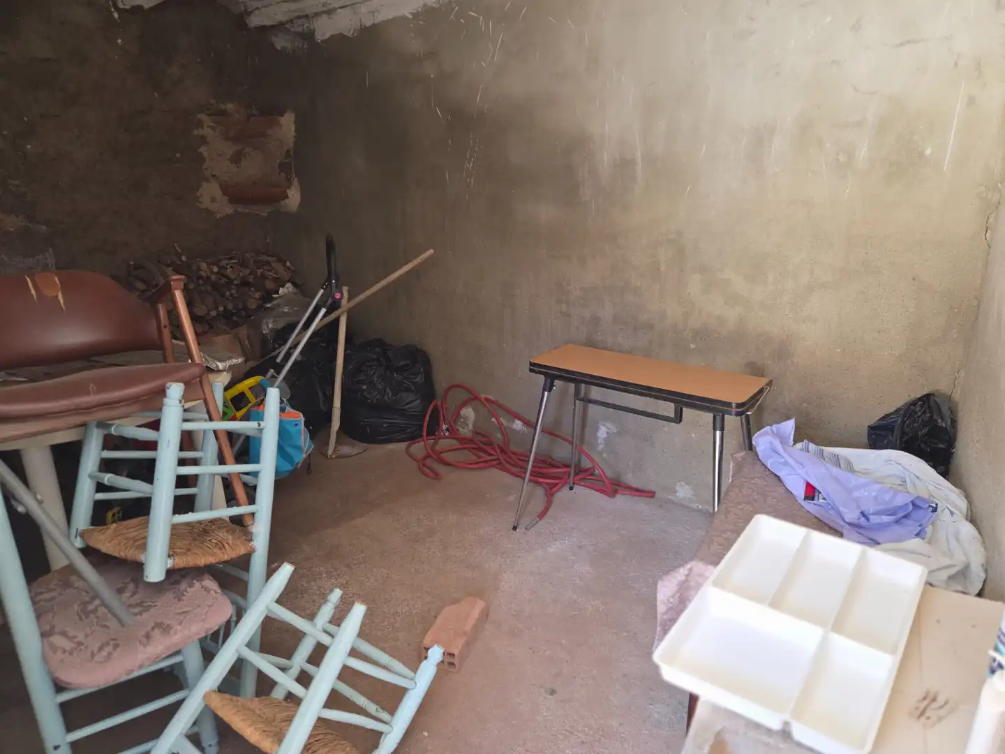 Casa o xalet en venda en Alfambra amb Terrassa i Moblat