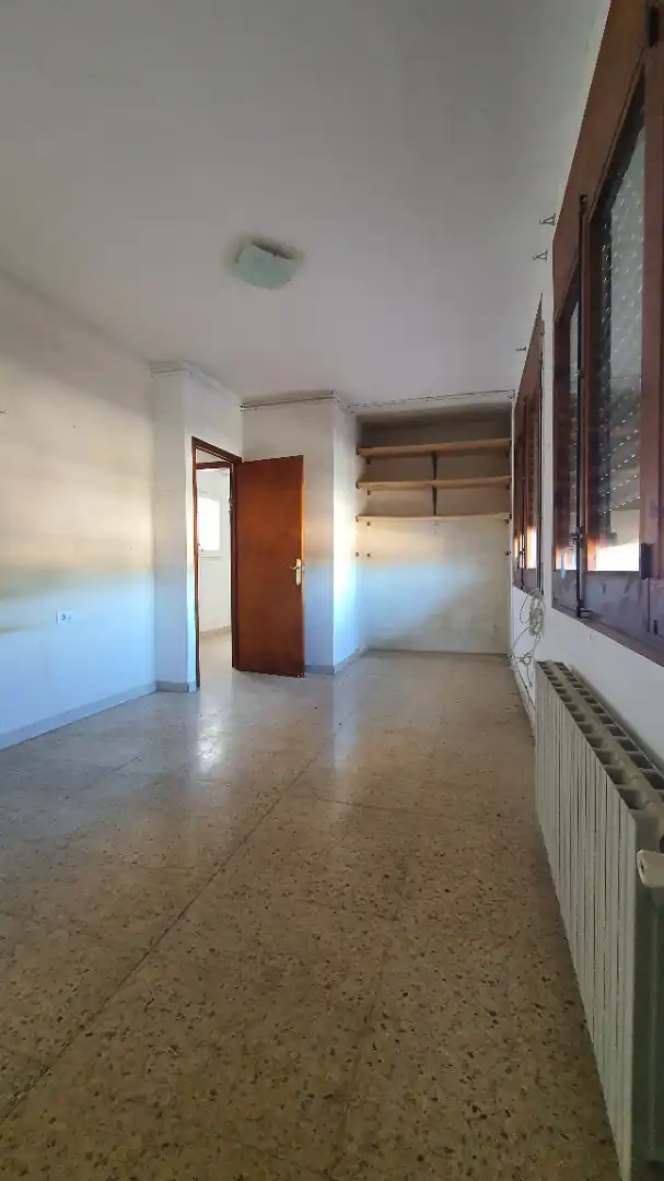 Habitación de Piso en venta en Santa Eulàlia de Ronçana con Balcón y Alarma