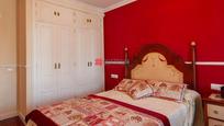 Bedroom of House or chalet for sale in Vilagarcía de Arousa  with Furnished