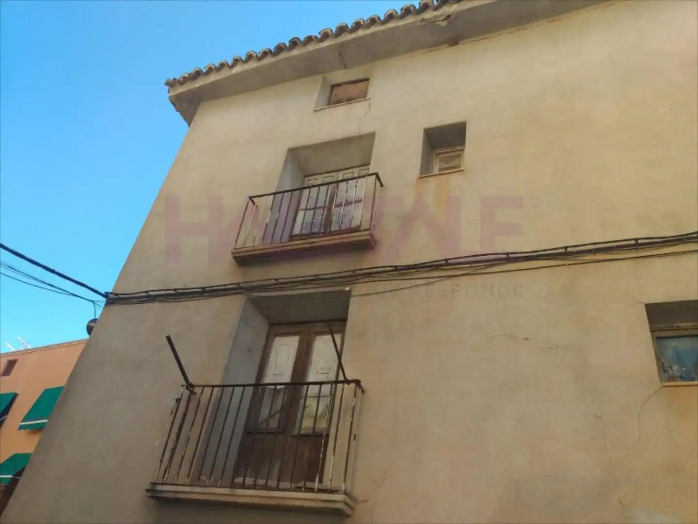 Außenansicht von Residential zum Verkauf in Brea de Aragón