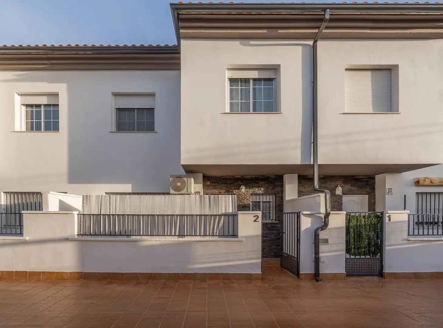 Vista exterior de Casa o chalet en venta en Gójar con Aire acondicionado, Calefacción y Trastero
