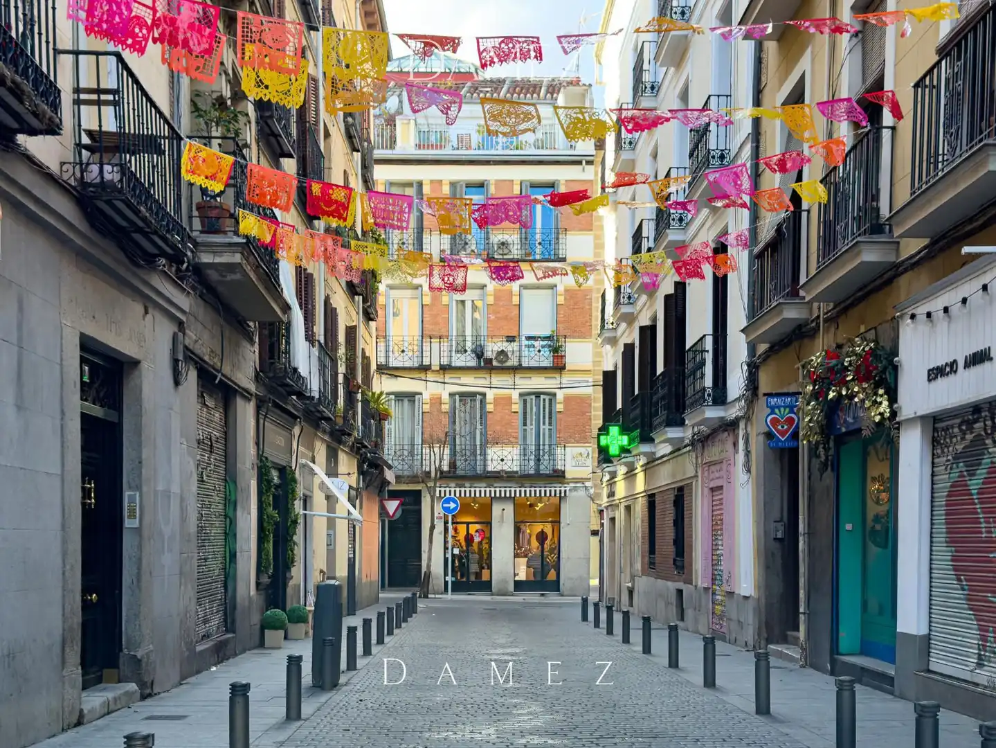 Vista exterior de Piso en venta en Madrid con Aire acondicionado y Amueblado