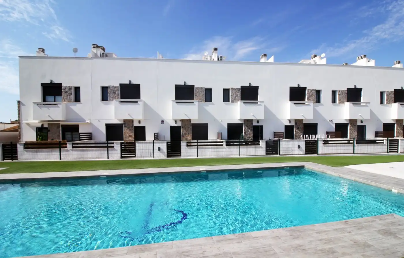Reihenhaus mit Terrasse zum Verkauf in Pilar de la Horadada ciudad, imagen 56