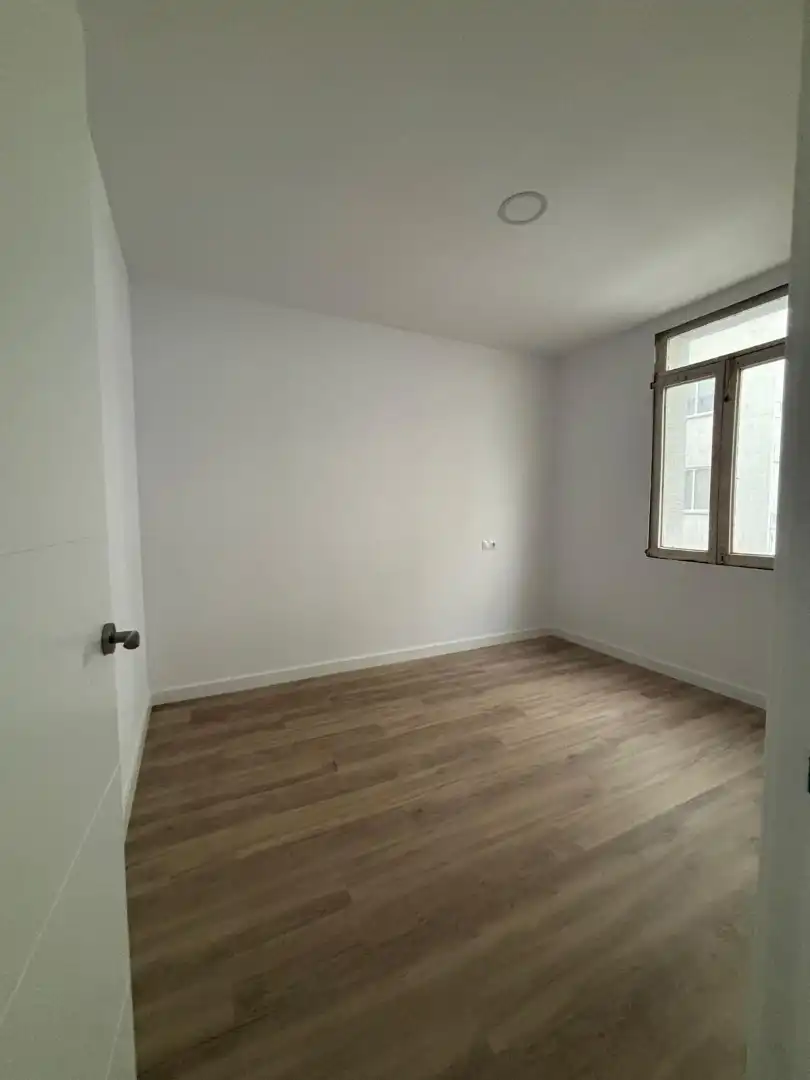 Bedroom of Flat for sale in Ferrol  with Oven and Microwave