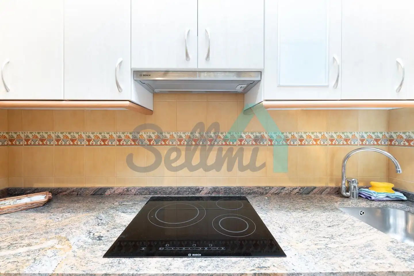 Kitchen of Flat for sale in Aller  with Heating and Storage room