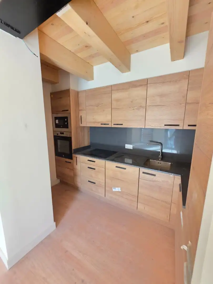 Cuina de Apartament en venda en Alp amb Calefacció, Jardí privat i Parquet
