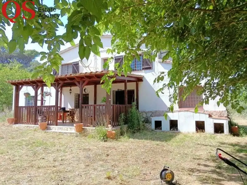 Casa rustica in vendita a Montbarbat, imagen 2