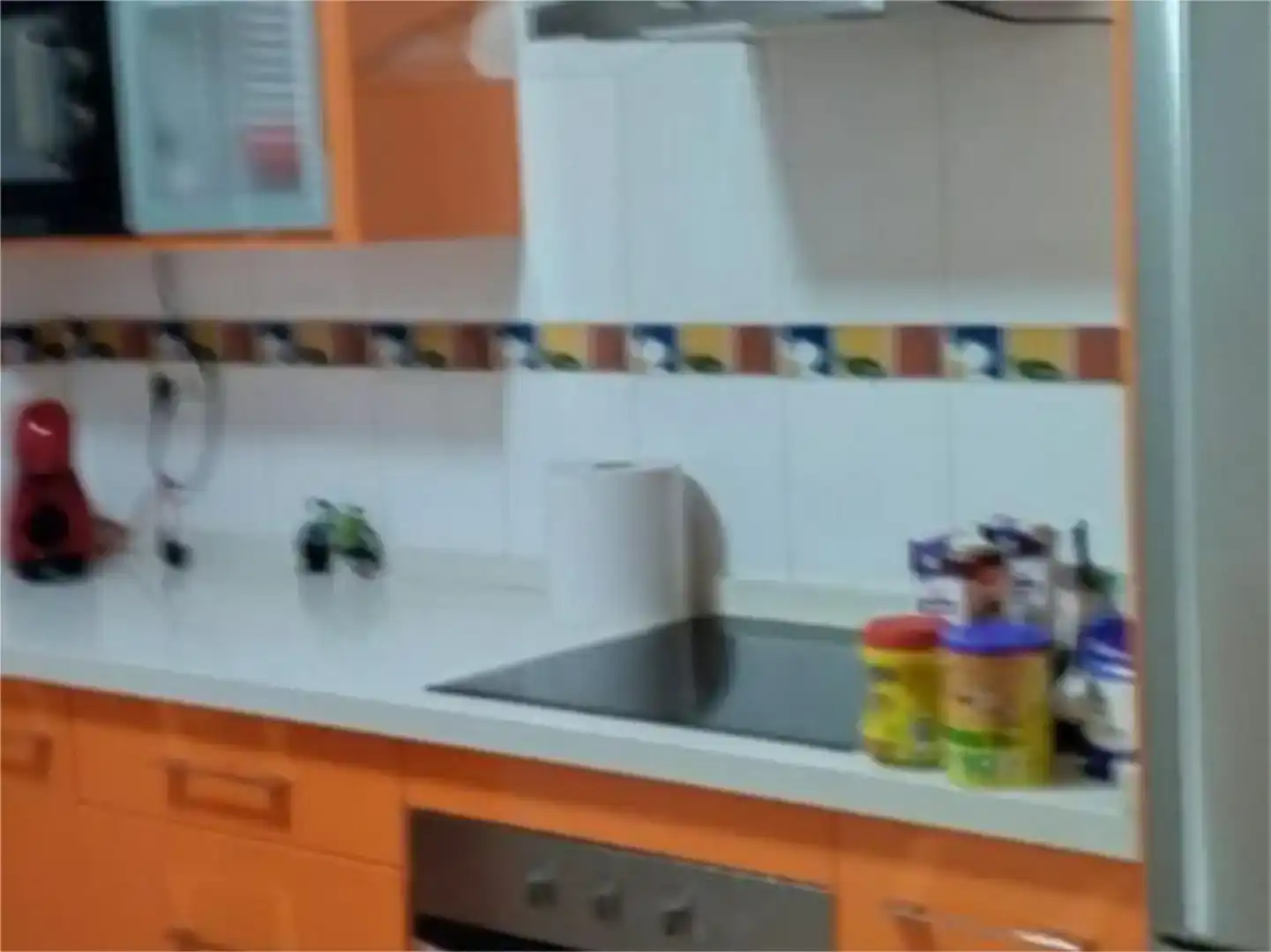 Cocina de Piso para compartir en Osuna con Aire acondicionado, Amueblado y Balcón