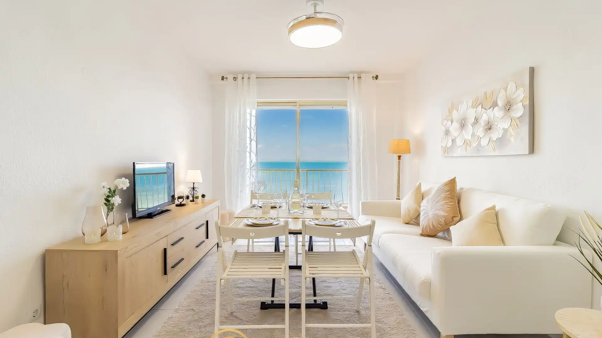 Sala d'estar de Apartament en venda en La Manga del Mar Menor amb Terrassa i Piscina comunitària