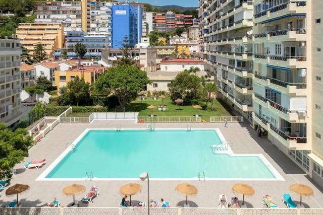 Apartamento en Alquiler en La Carihuela - Los Nidos