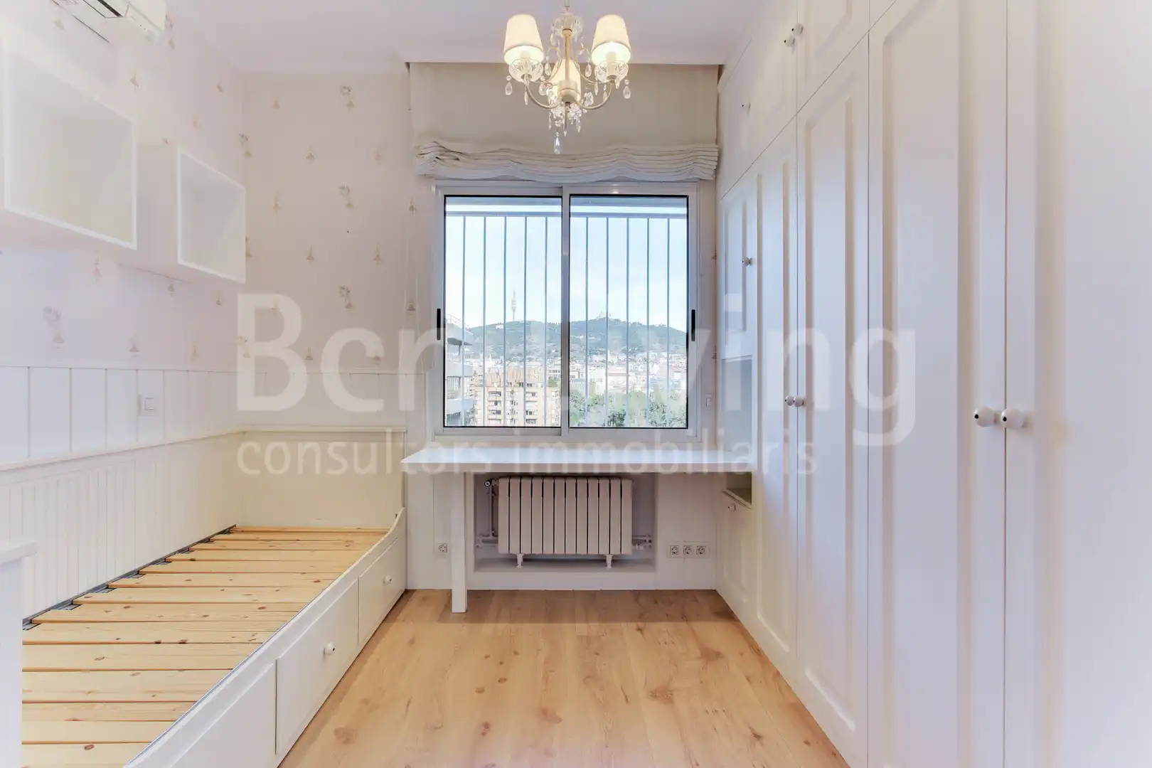 Flat for rent in Carrer de Josep Irla i Bosch, 6, Barri de les Corts
