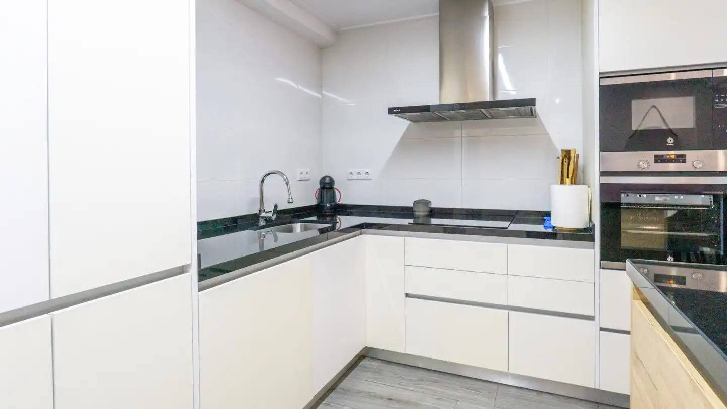 Flat for sale in Esperidion Porta Requesens, Carrús Este