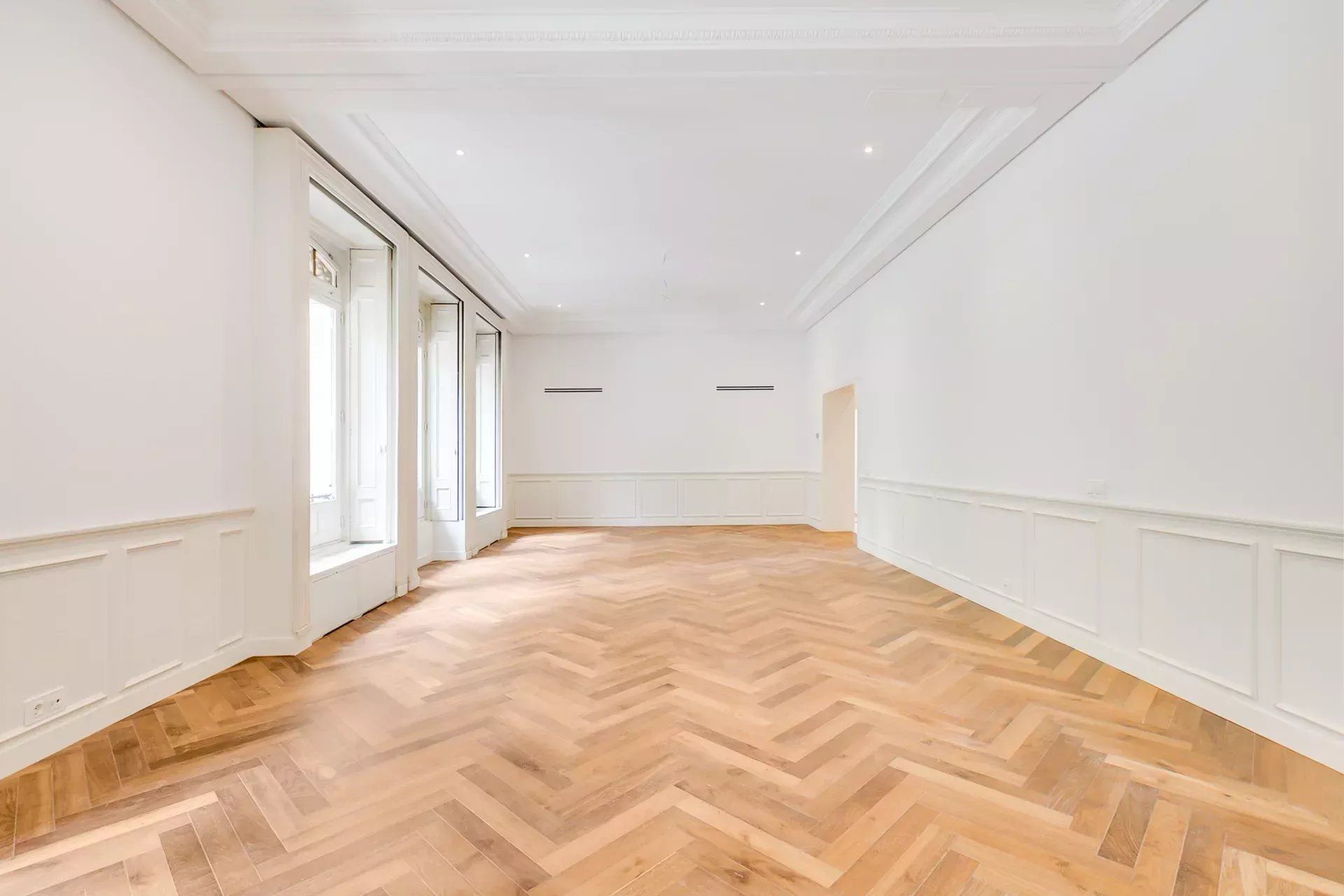 Flat to rent in  Madrid Capital  with Air Conditioner, Heating and Furnished