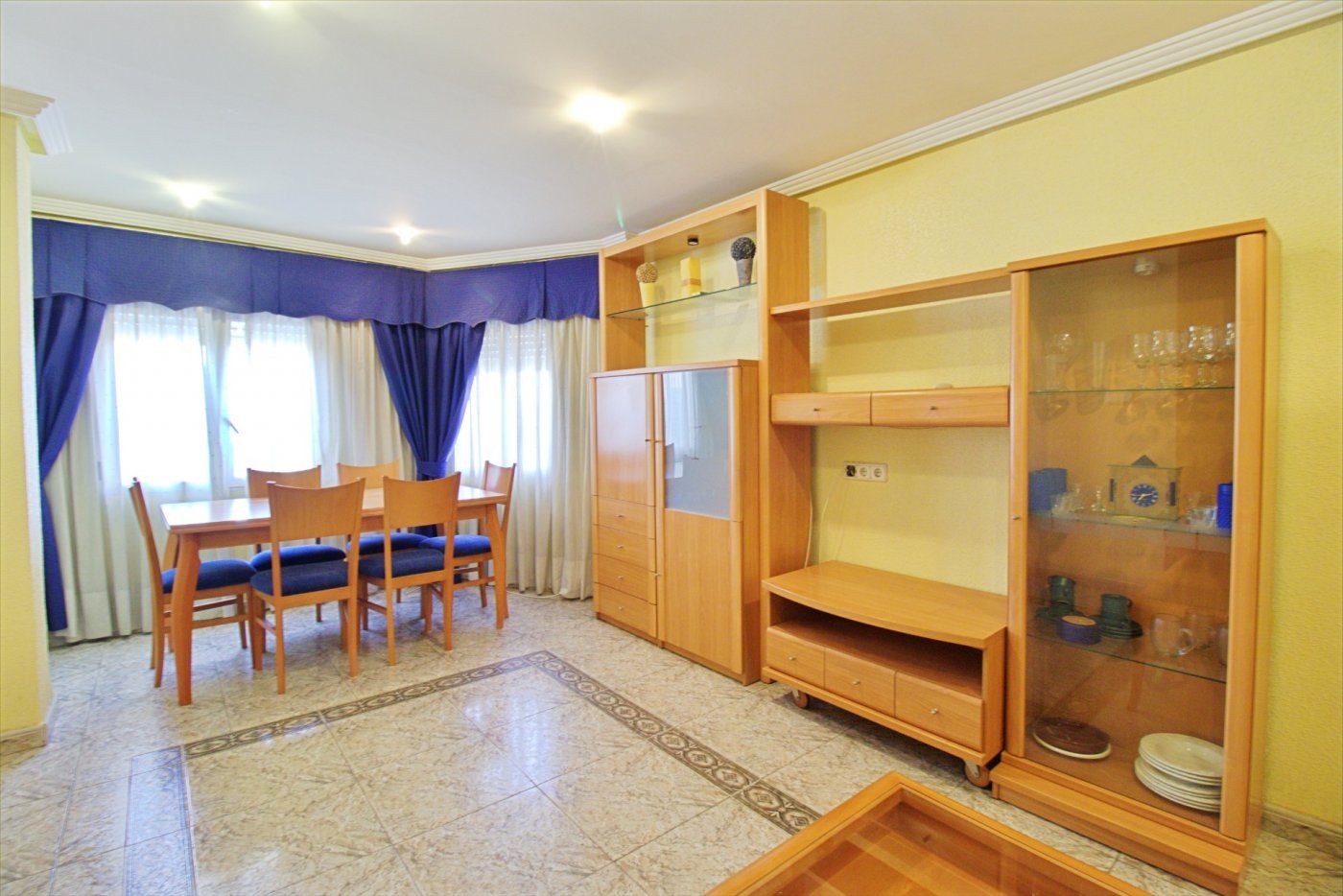 Dormitori de Pis en venda en Elche / Elx amb Aire condicionat i Traster