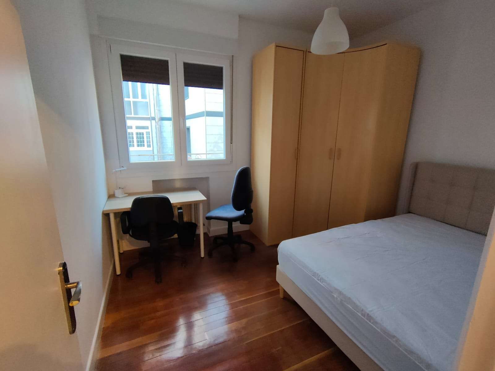 Flat to share in Atxuri