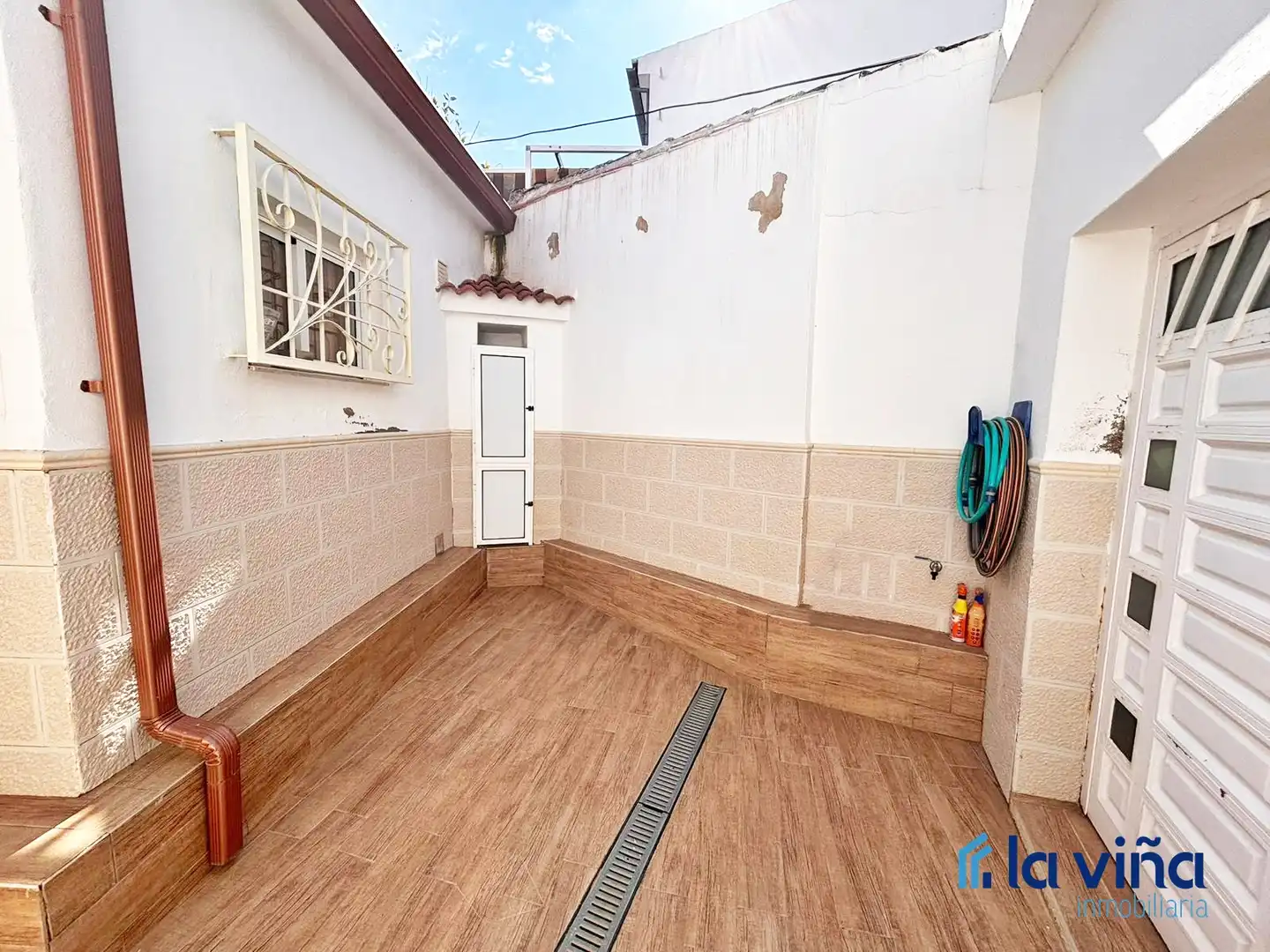 Garden of Houses for sale in Humilladero  with Air Conditioner, Terrace and Storage room