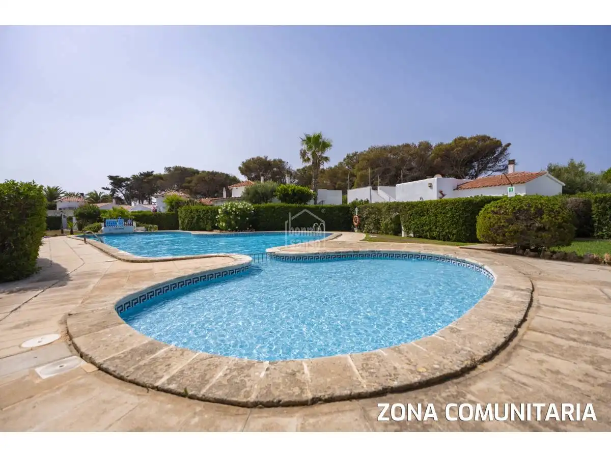Piscina de Apartament en venda en Ciutadella de Menorca amb Calefacció, Jardí privat i Terrassa