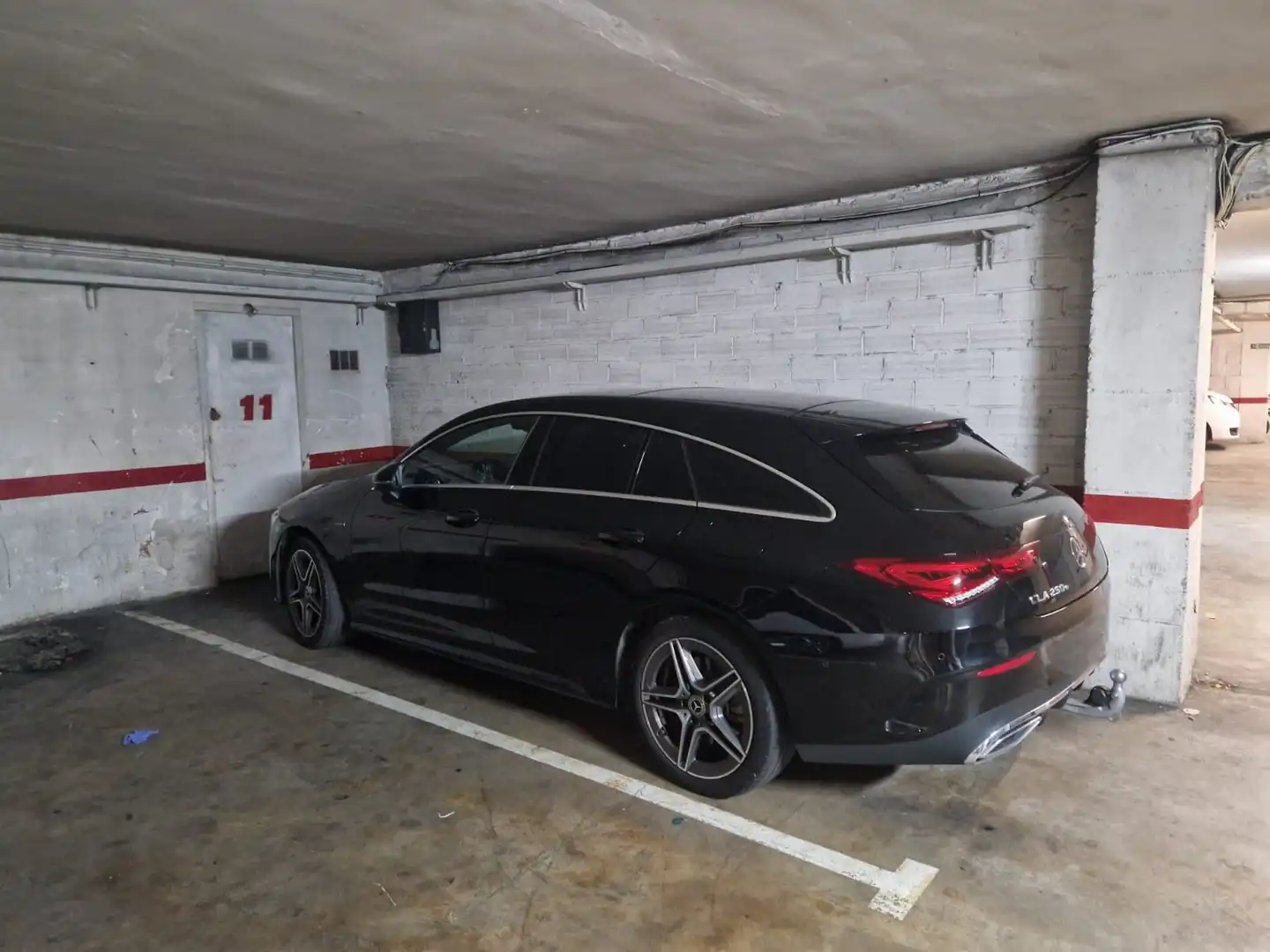 Parking de Piso en venta en Olot con Calefacción, Trastero y Balcón