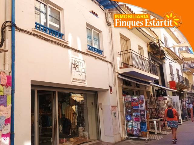 Edificio en Venta en Santa Anna en L'Estartit Poble