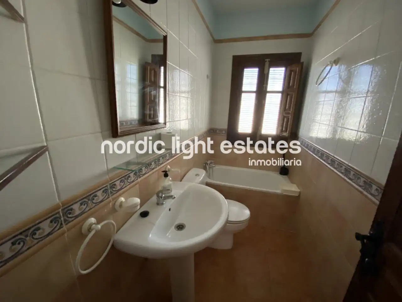 Houses for sale in Nerja  with Terrace and Swimming Pool