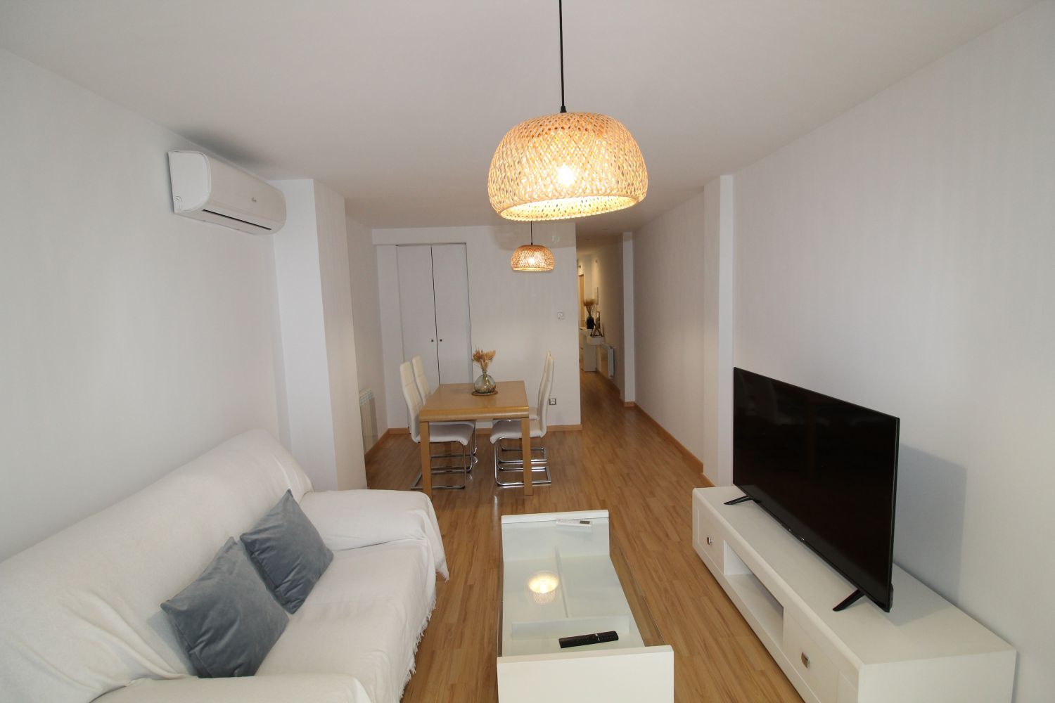 Living room of Duplex to rent in Ciudad Real Capital  with Air Conditioner and Heating