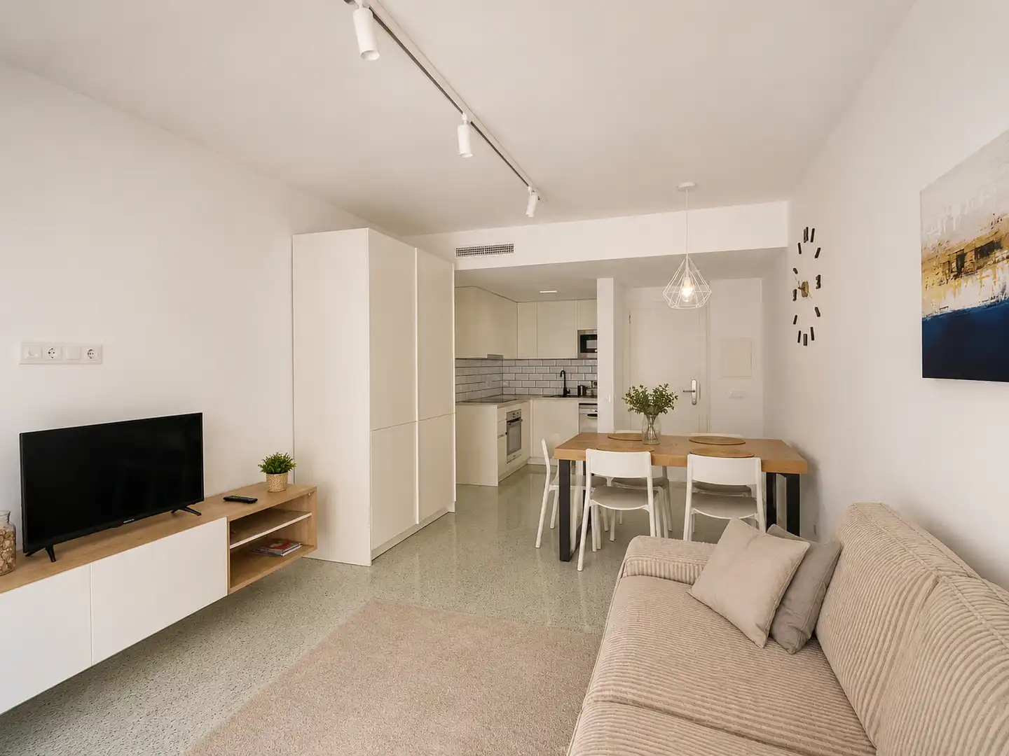 Apartament amb terrassa de lloguer a Carrer Orient, imagen 2