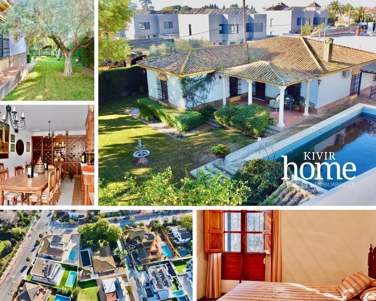 Exterior view of House or chalet for sale in Gines  with Air Conditioner, Private garden and Terrace