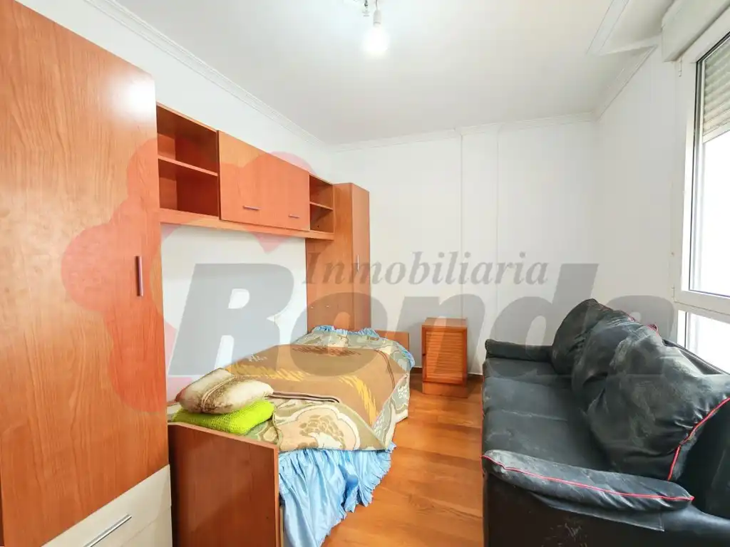 Dormitori de Apartament de lloguer en Lugo amb Moblat