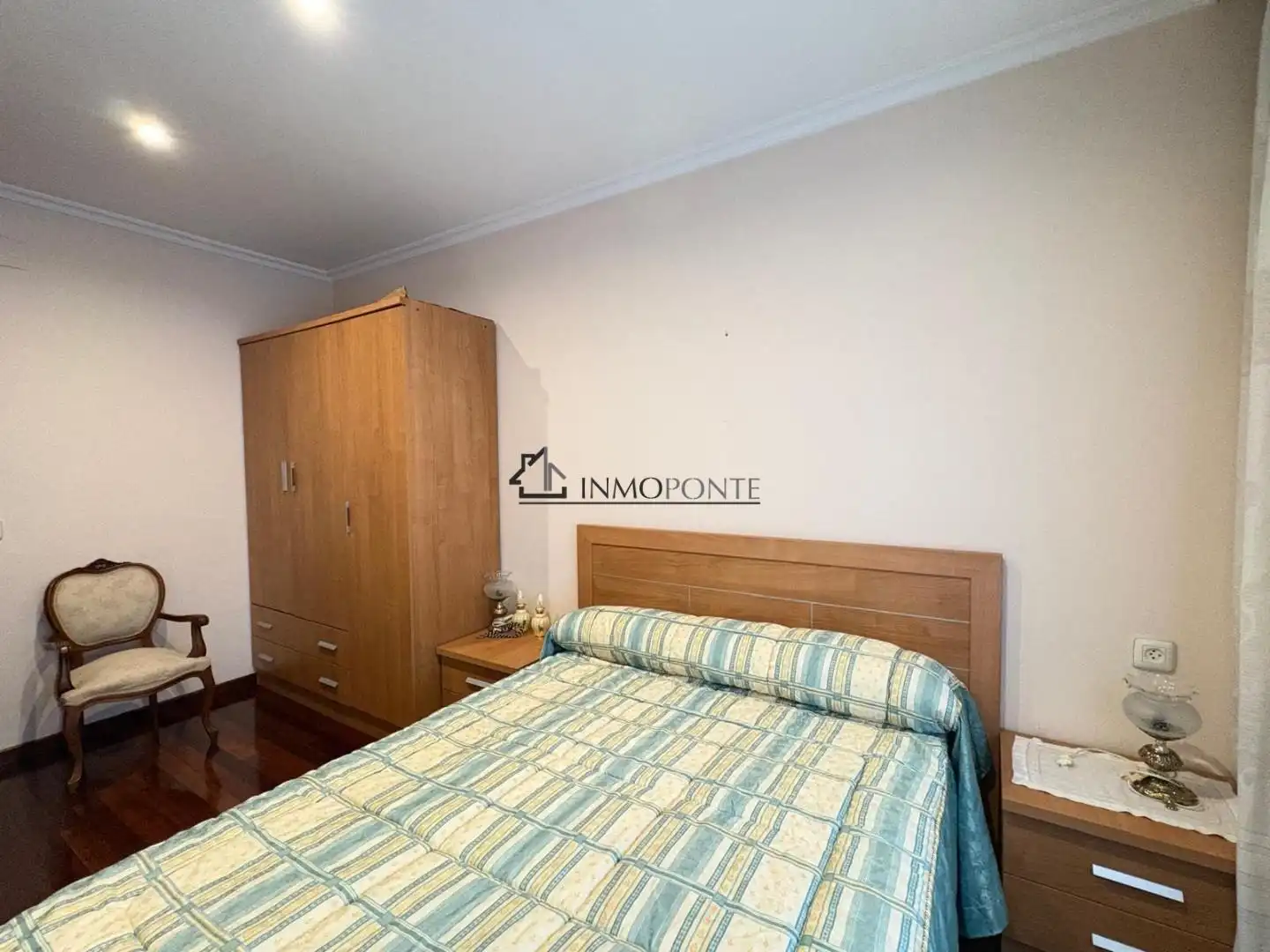 Bedroom of Flat for rent in Marín, Pontevedra
