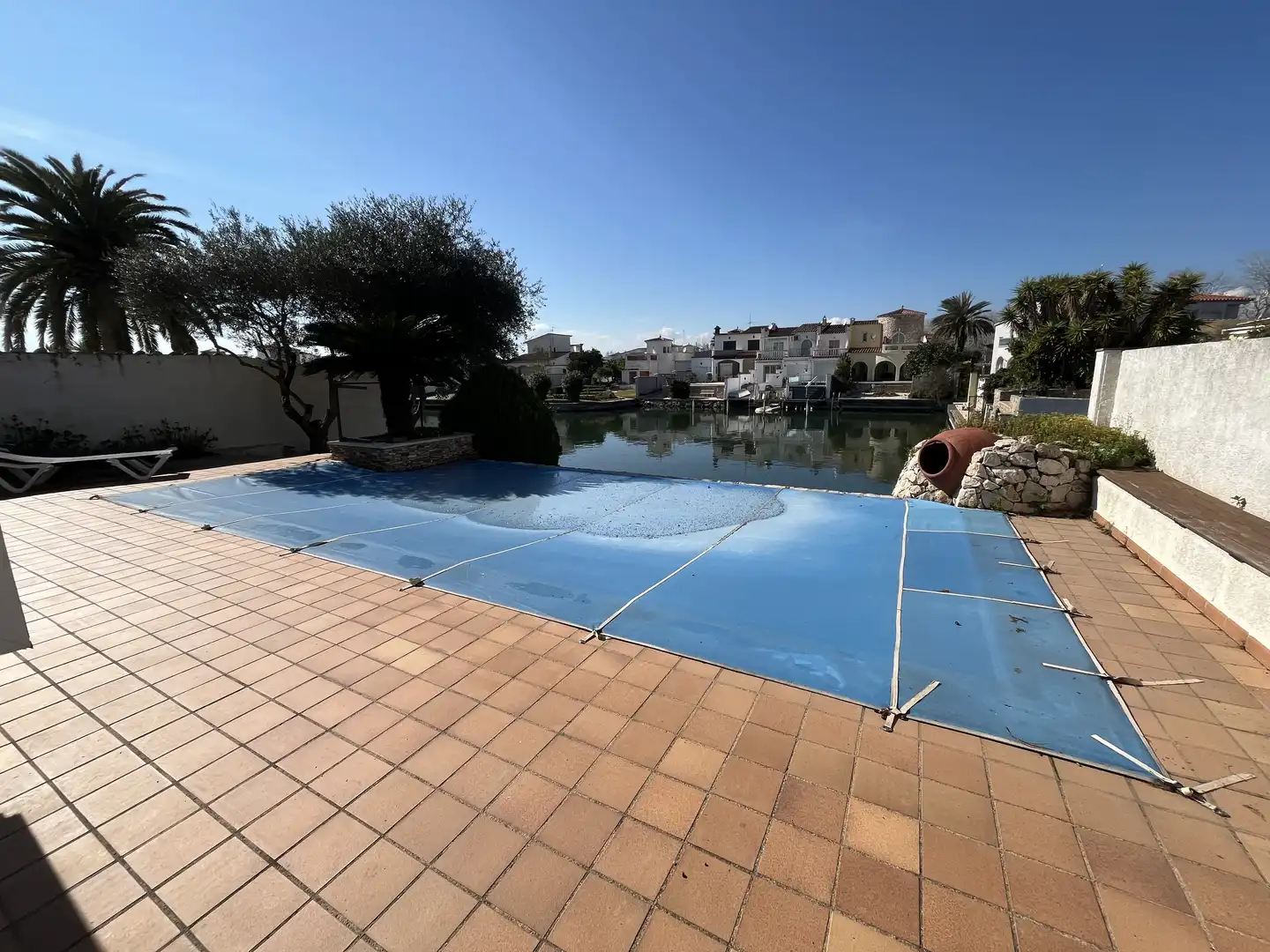 Piscina de Casa o xalet en venda en Empuriabrava