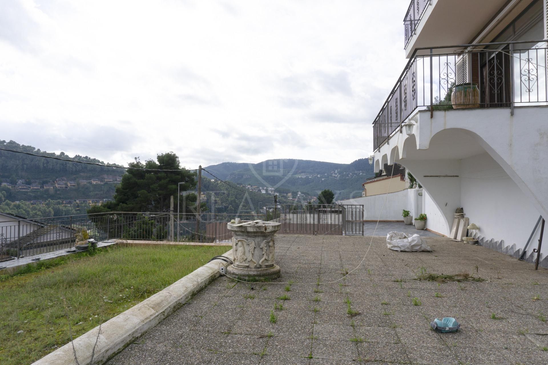 Jardí de Casa o xalet en venda en Vallirana amb Calefacció, Jardí privat i Terrassa
