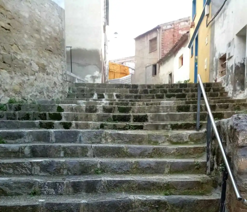 Vista exterior de Casa o xalet en venda en Alcañiz