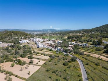 Casa amb balcó en venda a Sant Agustí-Cala de Bou