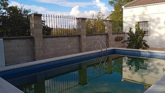 Casa-chalet en Venta en Calle Juan Jose Verdejo, 6 en Jamilena