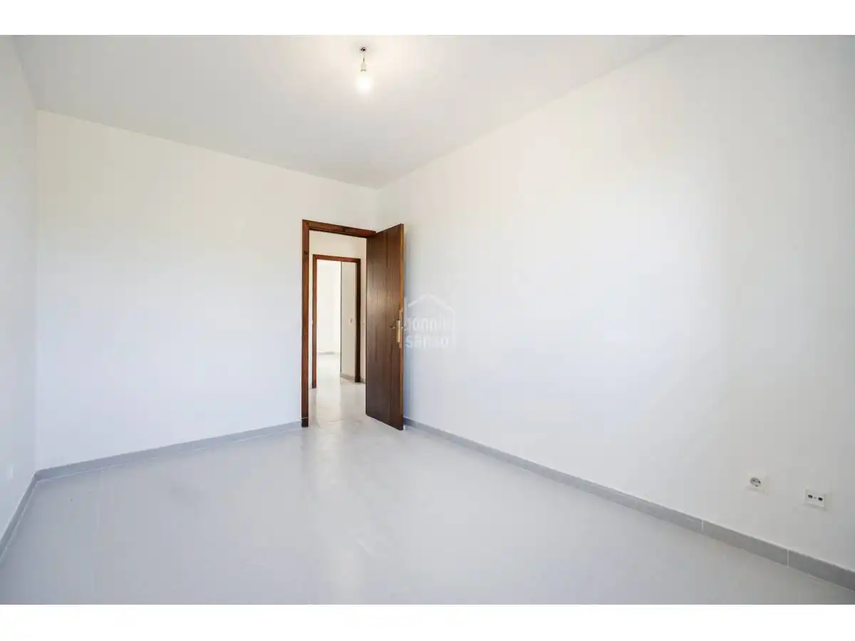 Apartament en venda en Es Castell amb Terrassa