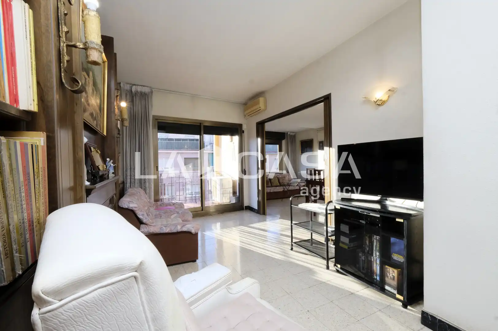Sala de estar de Piso en venta en Barcelona con Calefacción y Balcón