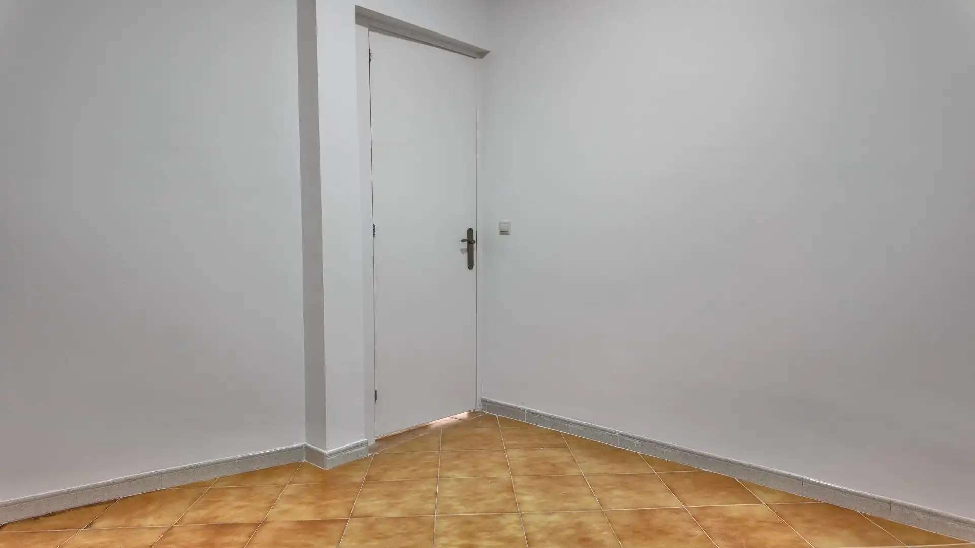 Flat for sale in Terrassa  with Heating, Terrace and Storage room