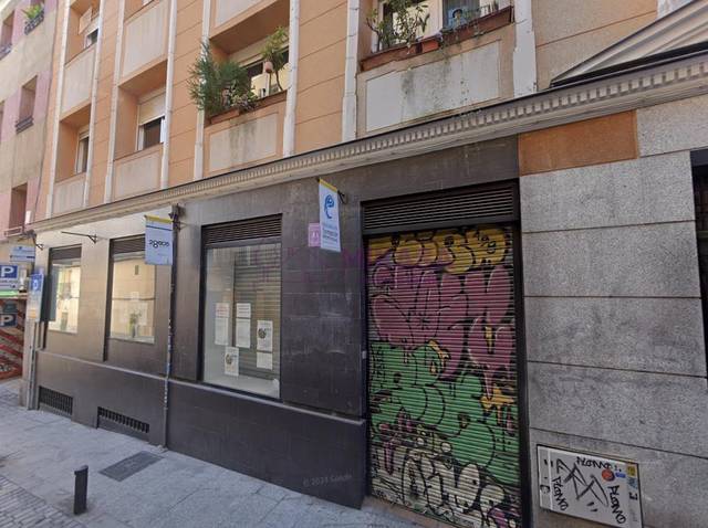 Local comercial en Venta en  FRAY CEFERINO GONZALEZ en Embajadores - Lavapiés