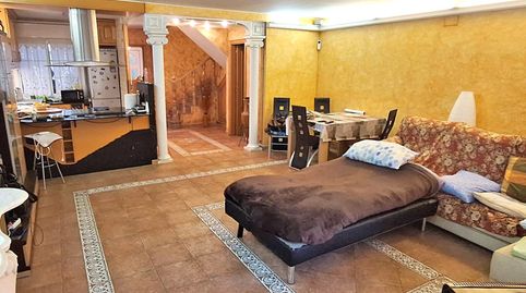 Foto 3 de Casa o chalet en venta en Santa Perpètua de Mogoda, Barcelona