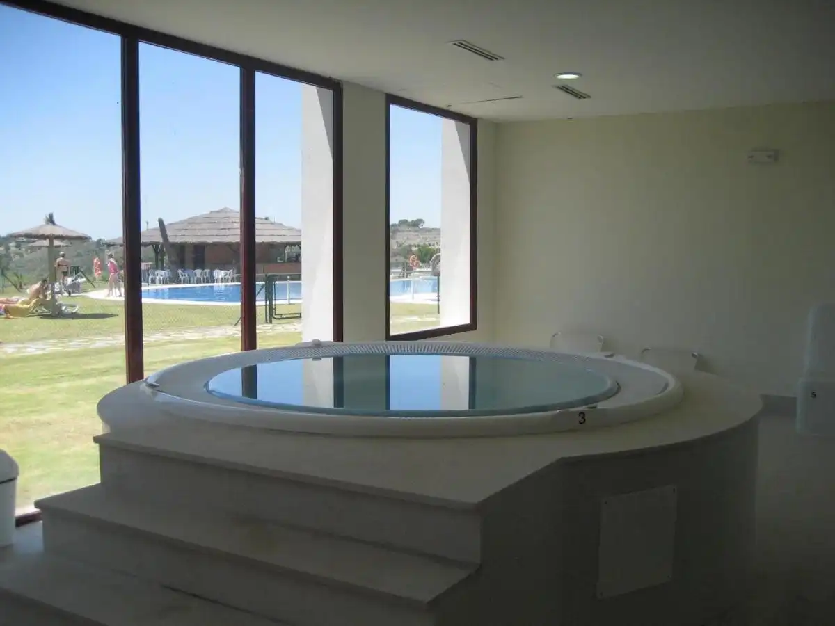 Swimming pool of Houses for sale in Benahavís  with Air Conditioner, Private garden and Terrace