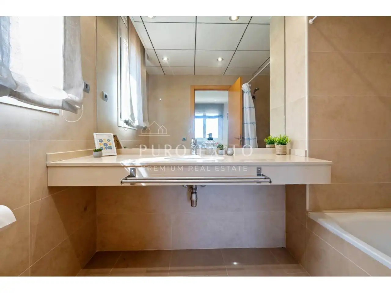 Bathroom of Houses for sale in Reus  with Air Conditioner, Heating and Private garden
