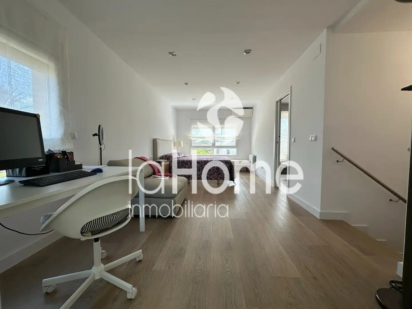 Habitación de Casa o chalet en venta en Paterna con Aire acondicionado, Calefacción y Jardín privado