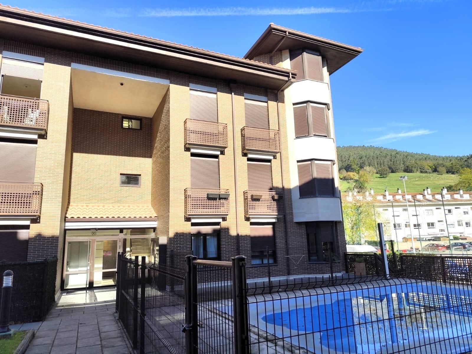 Exterior view of Flat for sale in Santa María de Cayón  with Heating and Community pool