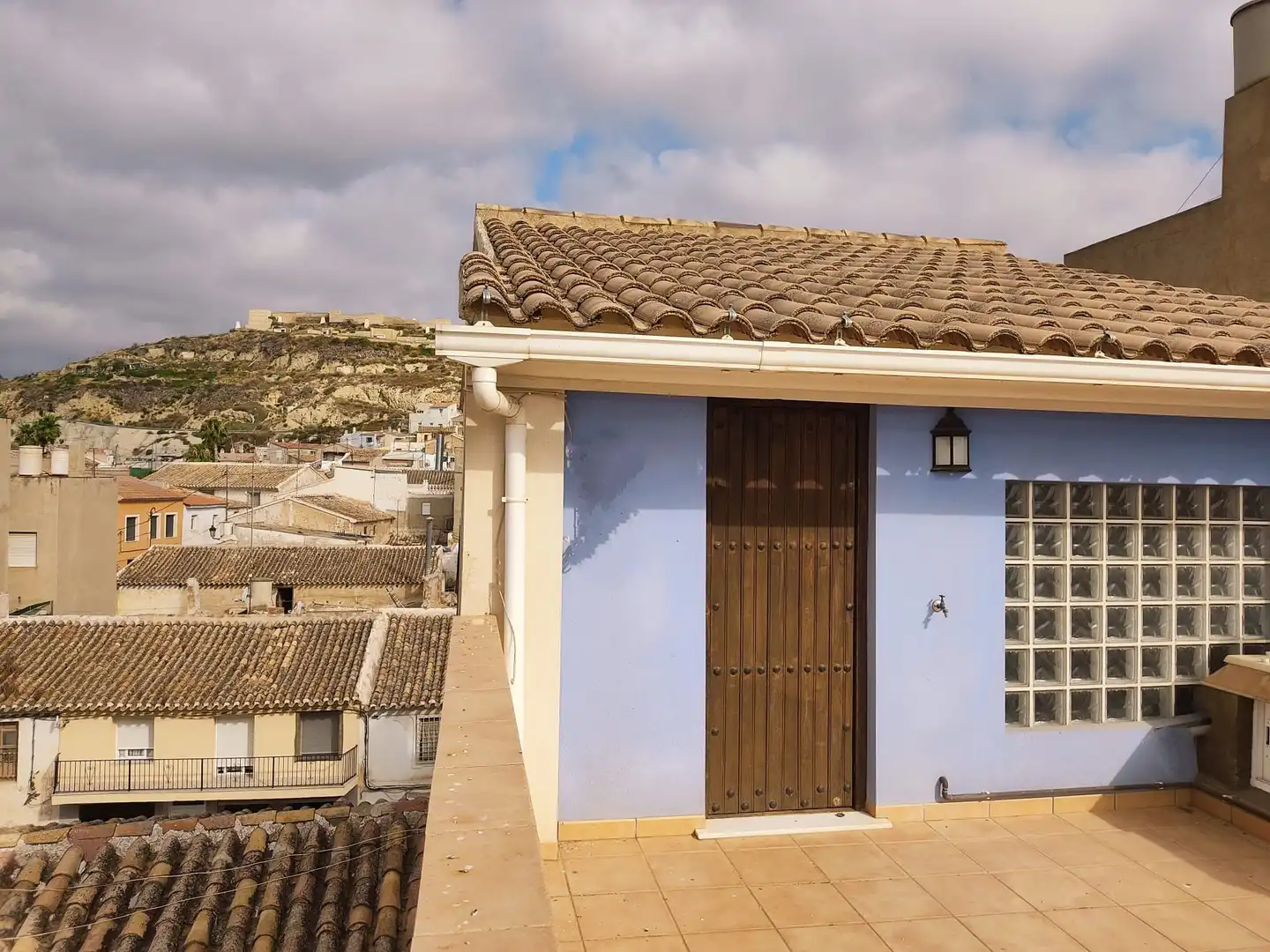 Vista exterior de Casa o xalet en venda en Puerto Lumbreras amb Traster, Moblat i Forn