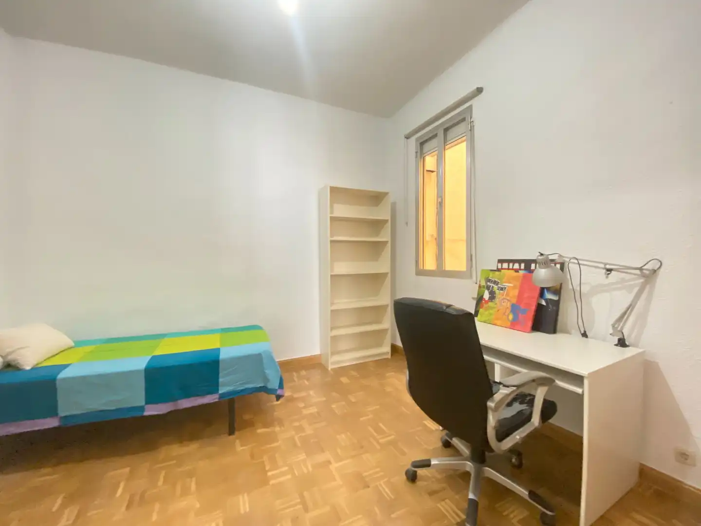 Flat for rent in Avenida de la Reina Victoria, Ciudad Universitaria
