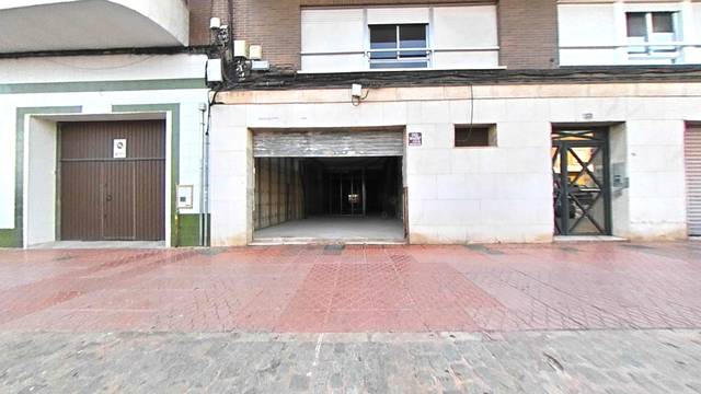 Local comercial en Venta en La Vall d'Uixó