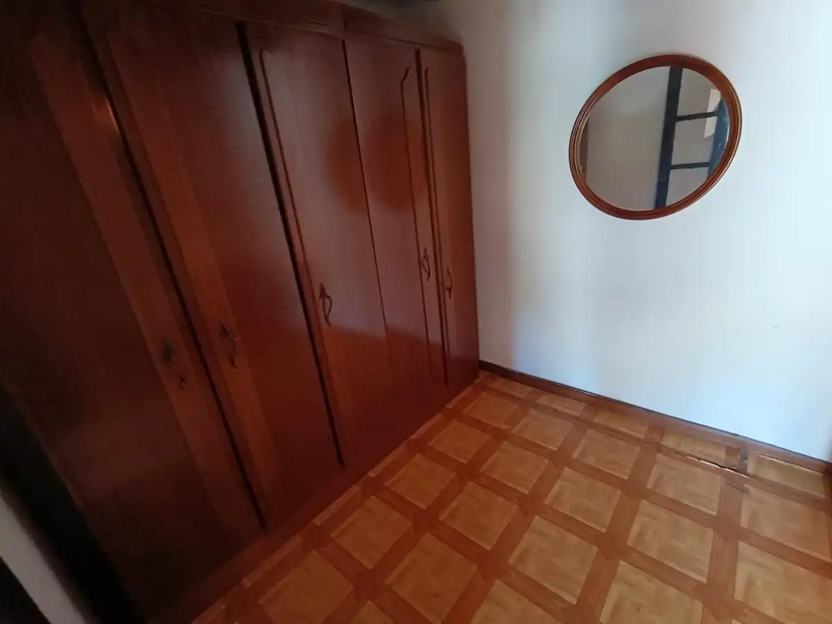 Schlafzimmer von Einfamilien-Reihenhaus zum Verkauf in Llanes mit Terrasse, Abstellraum und Möbliert